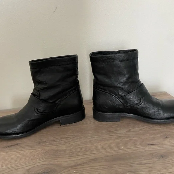 Jimmy Choo Womens 6.5 Biker Boots Black Leather Size 37 Moto Boots Soft Leather - Picture 6 of 12